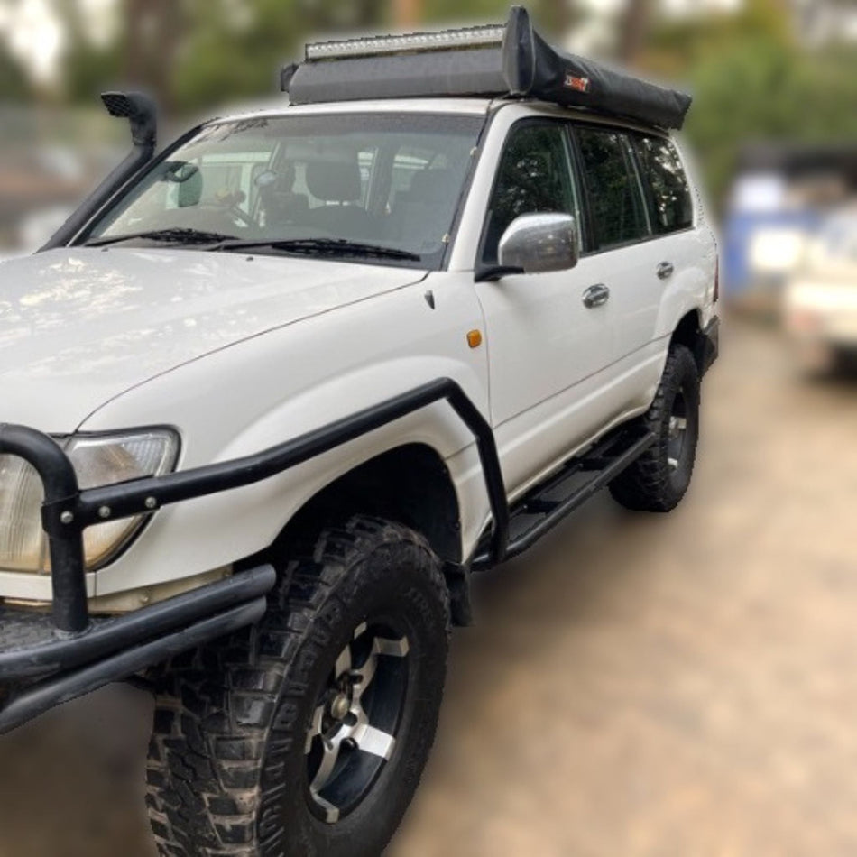 105 Series Toyota Landcruiser Traditional Rock Sliders & Rails