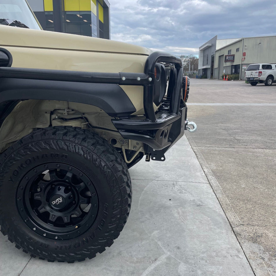 Suzuki Jimny XL Azza Bull Bar
