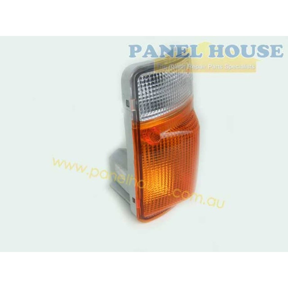 Corner Indicator Park Light LEFT Fits Nissan Patrol GQ 1994 - 1997