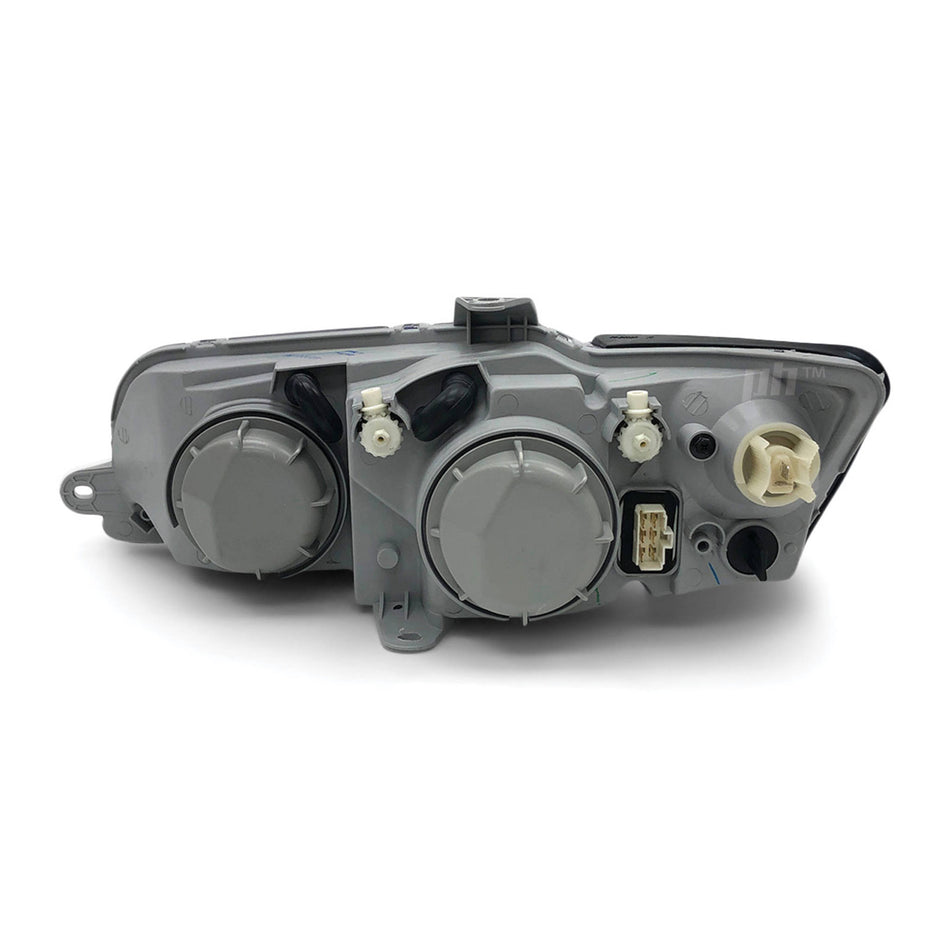 Headlight Black Projector RIGHT fits Holden Commodore VZ SS Calais HSV 2004 - 2006