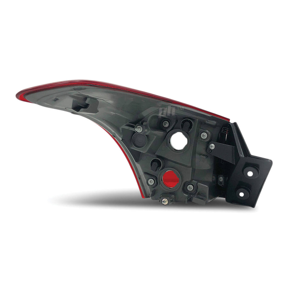 Tail Light RIGHT fits Hyundai i30 GD 3 & 5 Door Hatch 2012 - 2017