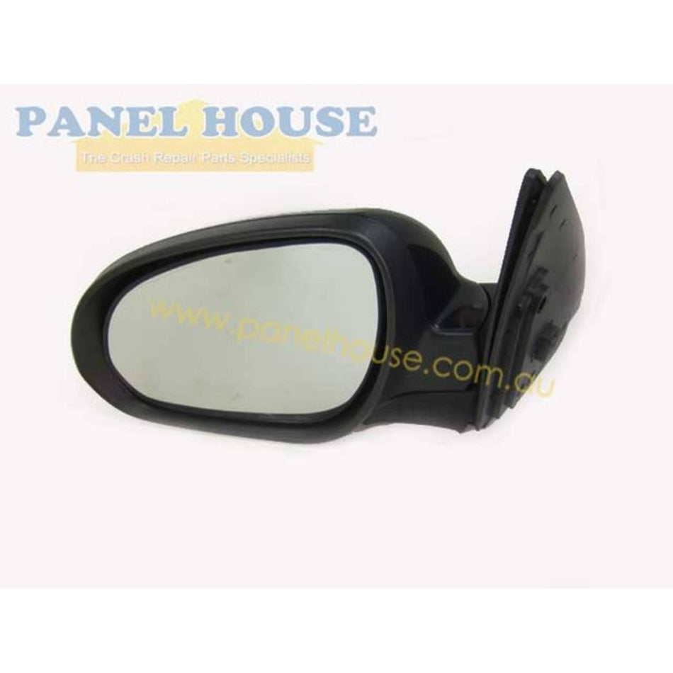 Door Mirror LEFT With Blinker Electric fits Hyundai i30 Wagon  Autofold 09 - 12 LH