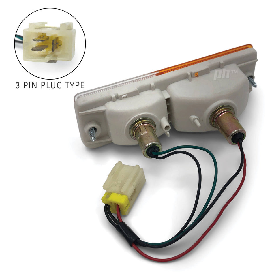 Universal Bull Bar Indicator Blinker / Park Light RIGHT RH TYPE 3 fits Nissan
