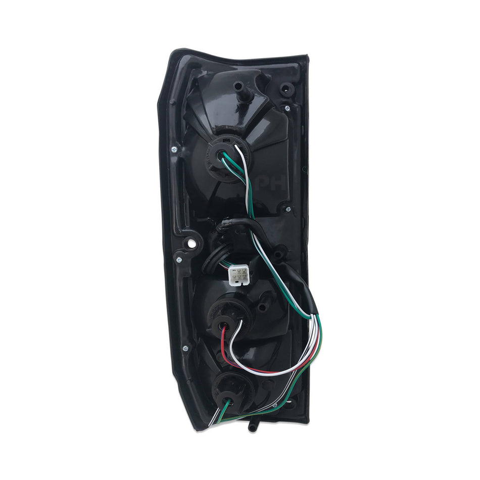Taillight RIGHT Fits Toyota Landcruiser 70 75 Series Troopy