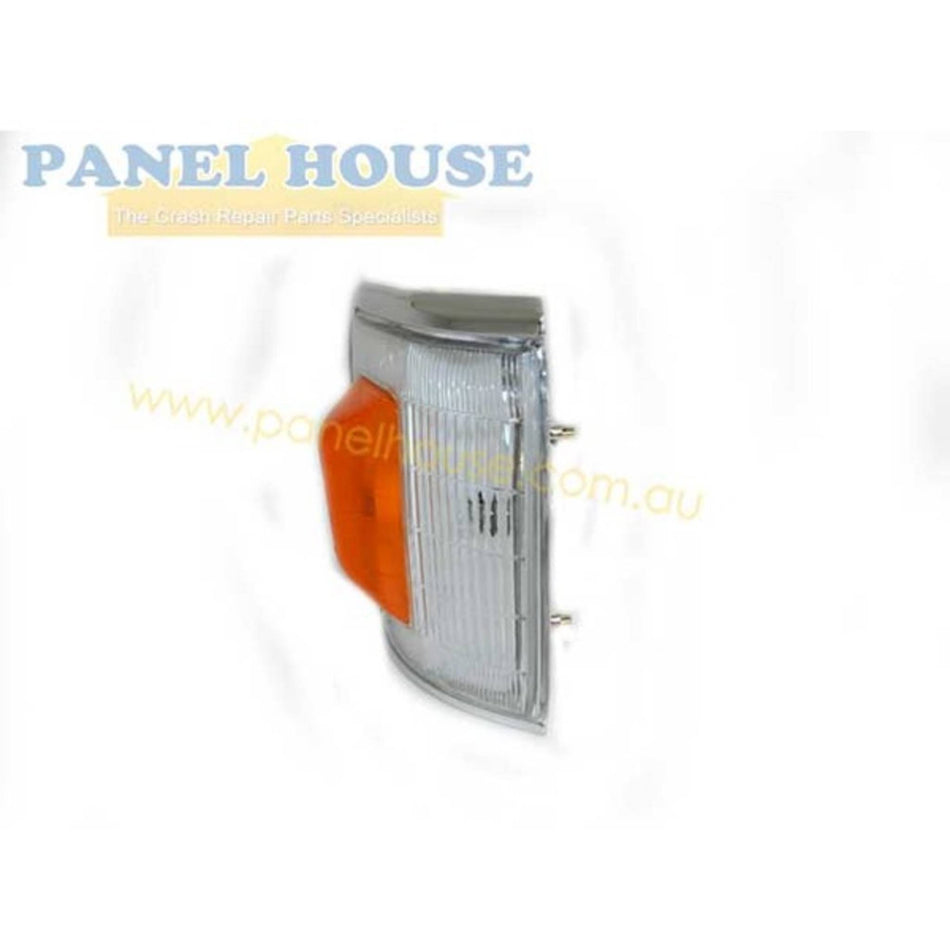 Corner Indicator Park Light RIGHT Chrome Fits Toyota Hilux 88-91 4WD