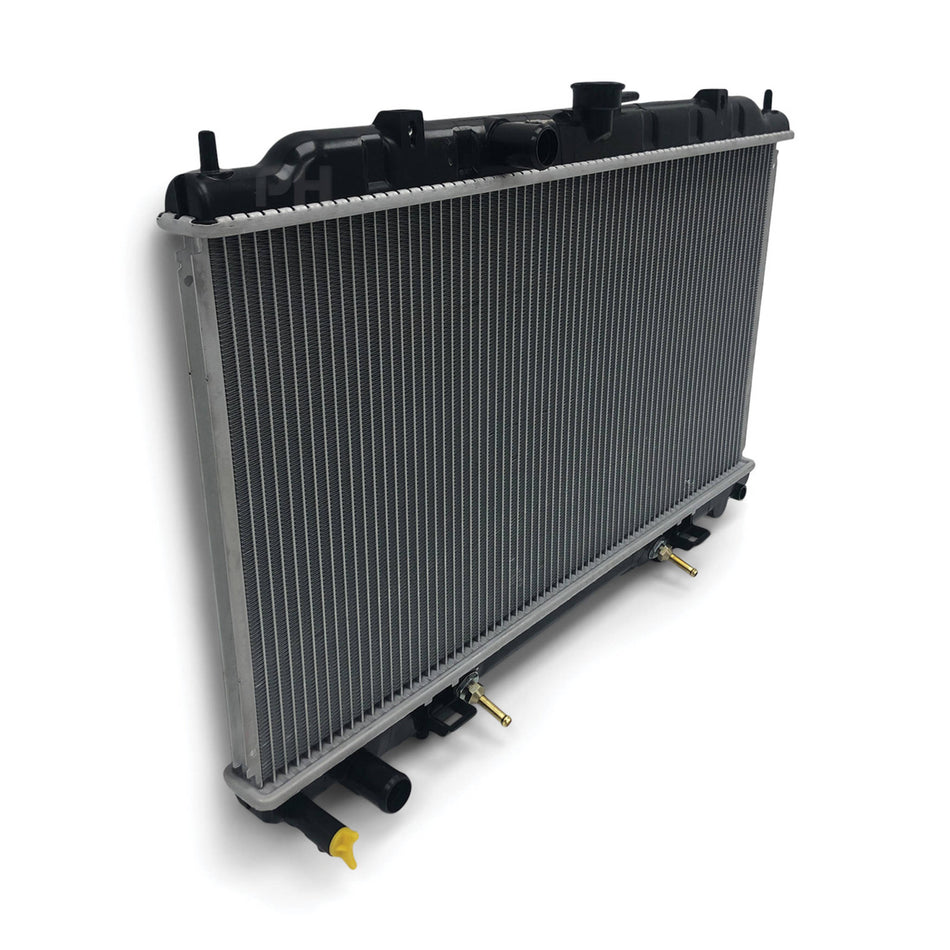 Radiator Fits Nissan N16 Pulsar Sedan 1.6L 1.8L 2000 - 2006