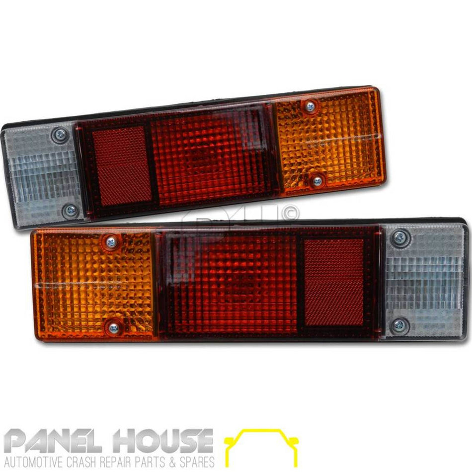 Tail Light PAIR fits Mitsubishi Triton ML MN Tray Back 06-13 Round Plug