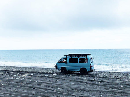 Front Runner - Mitsubishi Delica L300 High Roof (1986 - 1999) Slimline II Roof Rack Kit - by Front Runner - 4X4OC™ | 4x4 Offroad Centre