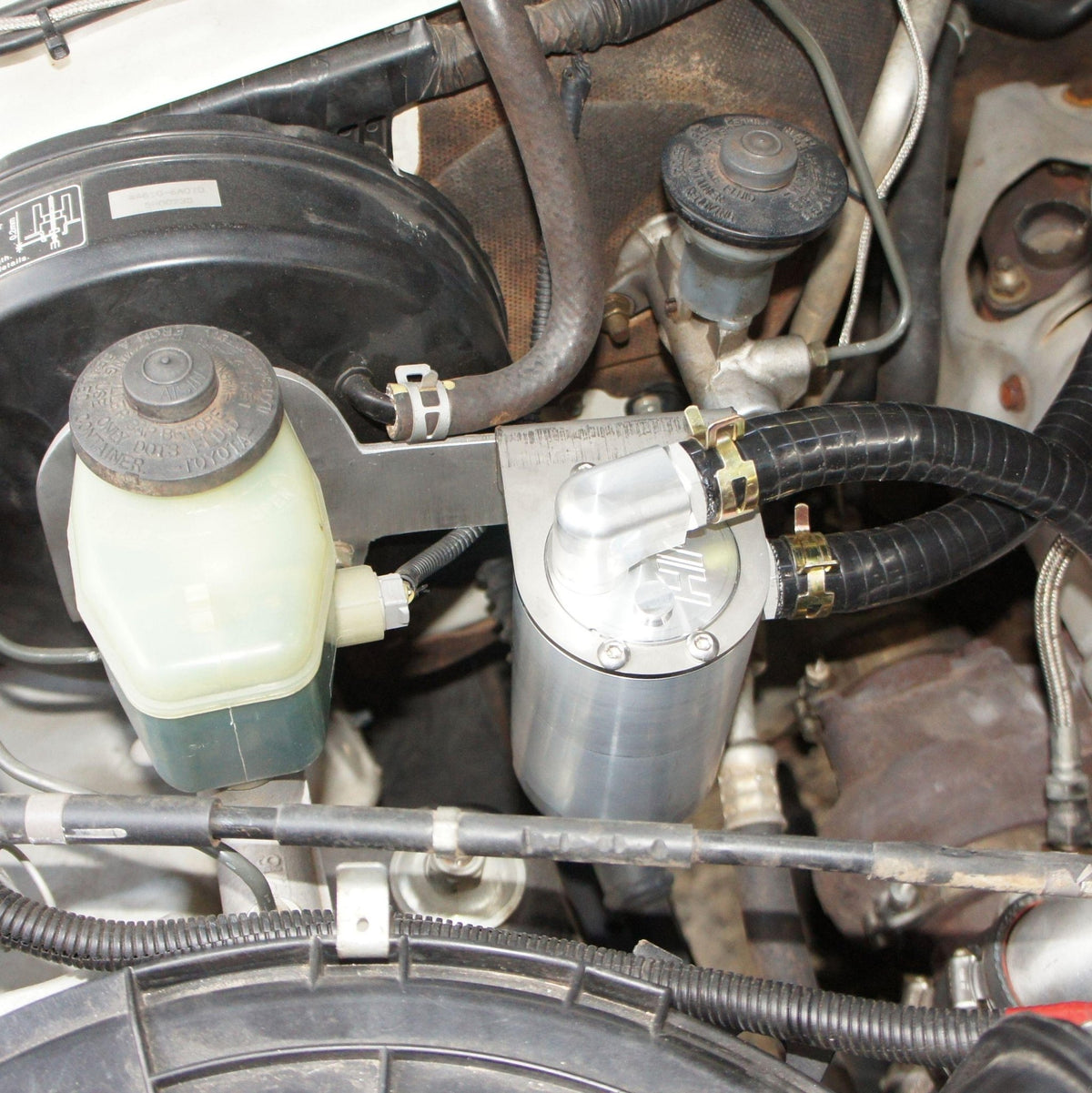 High Performance Diesel - Toyota Landcruiser 100 Series 1HZ - HPD Catch Can - 4X4OC™ | 4x4 Offroad Centre