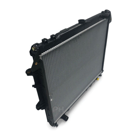Panel House - Radiator Manual 2.7L 4CYL Petrol Fits Toyota Hilux TGN16 2005 - 2014 Workmate - 4X4OC™ | 4x4 Offroad Centre