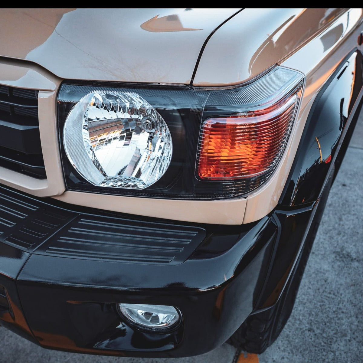 PVS Automotive - RTR JDM Pair Black 70th Anniversary Headlights for Toyota LandCruiser 70 Series - 4X4OC™ | 4x4 Offroad Centre