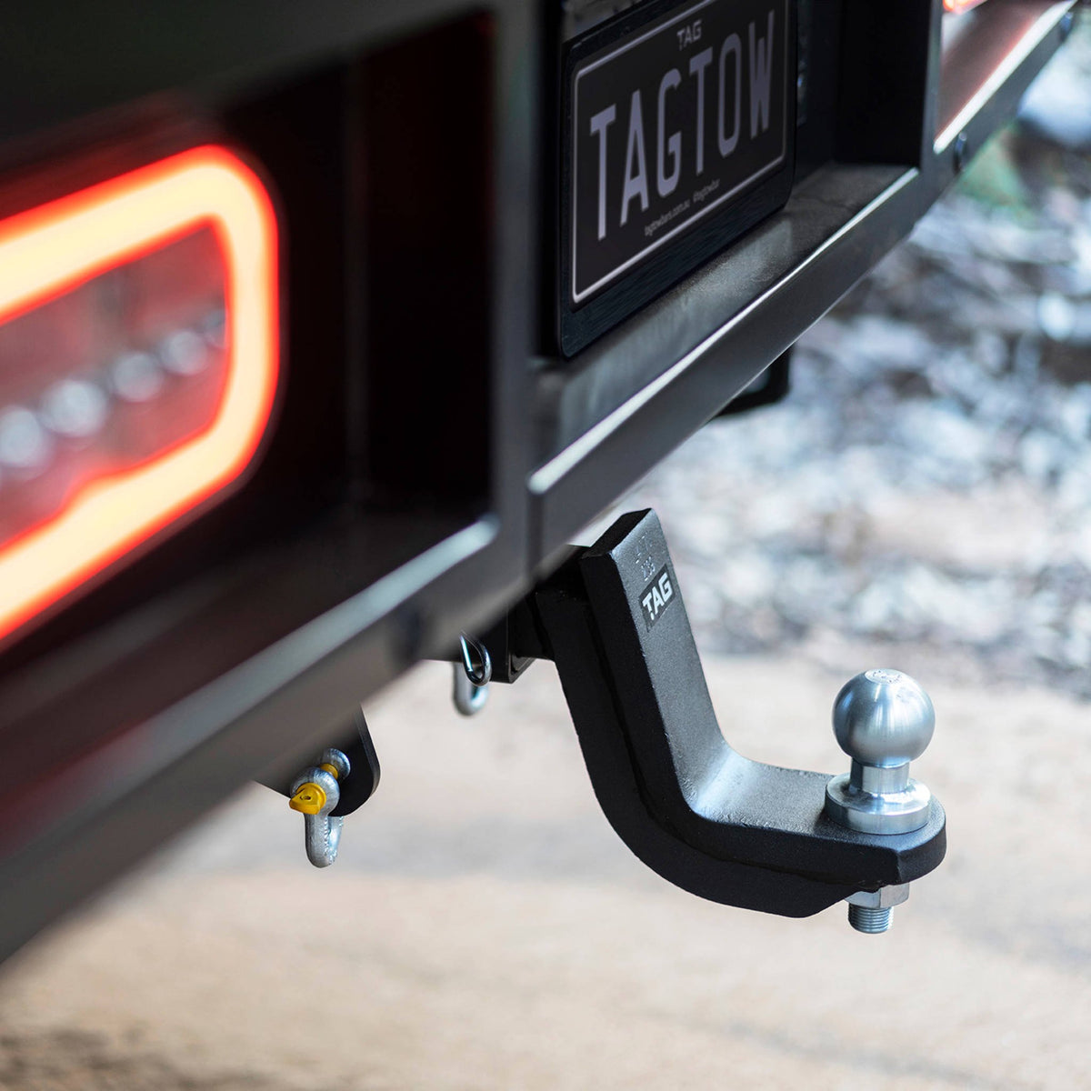 TAG - TAG 4x4 Recovery Towbar for Mazda BT - 50 (07/2020 - on), Isuzu D - MAX (07/2020 - on) - 4X4OC™ | 4x4 Offroad Centre