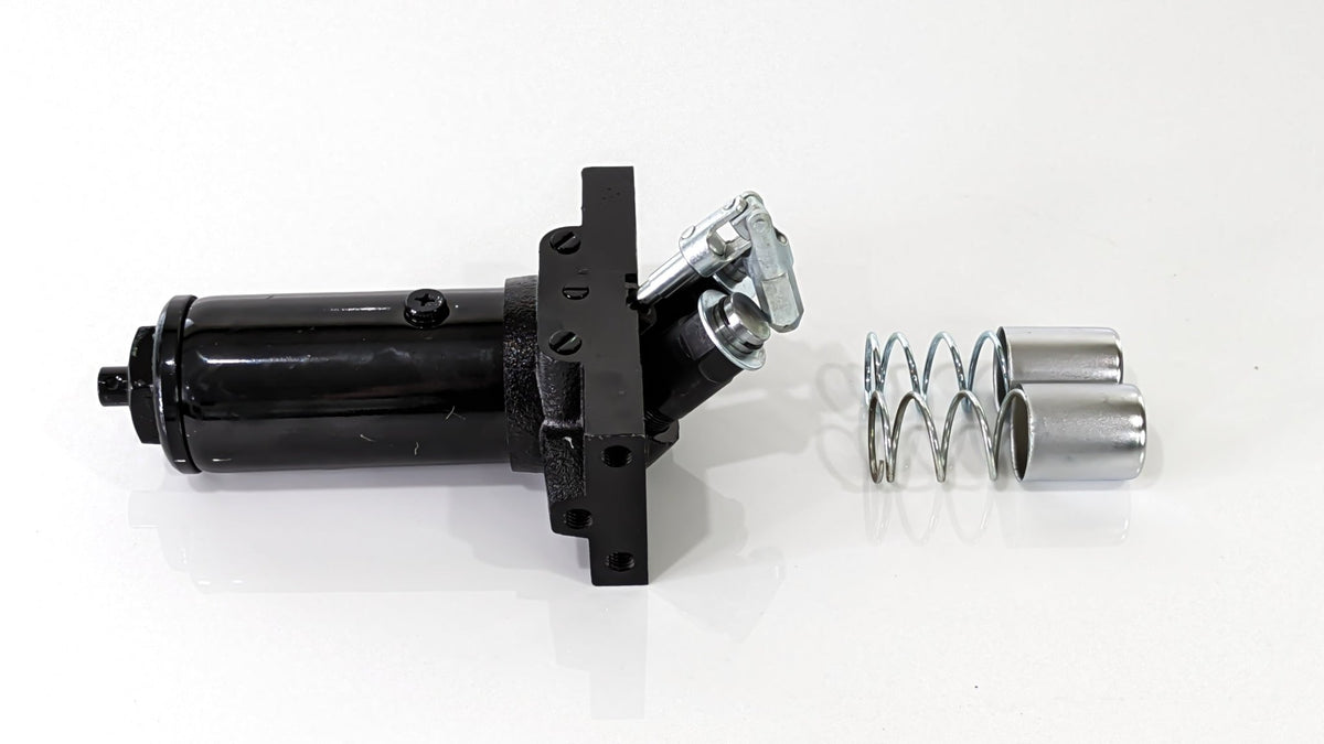 Titan Terrain - REPLACEMENT PUMP FOR 2 TONNE RF JACK - 4x4 Offroad Centre