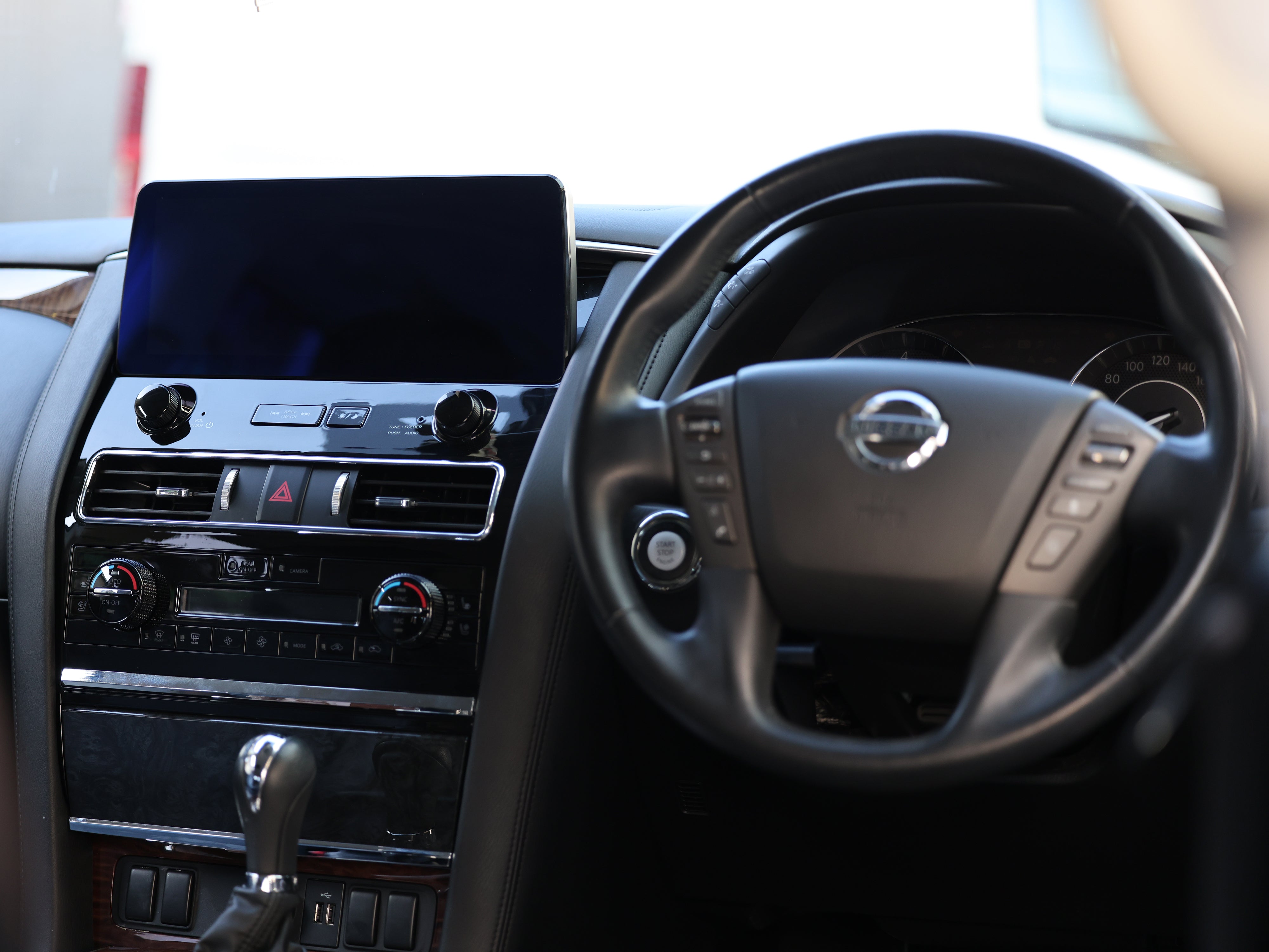 Generation 2023 12.3 Inch Multimedia Android/CarPlay Headunit 8GB+256GB to suit Nissan Y62 Patrol