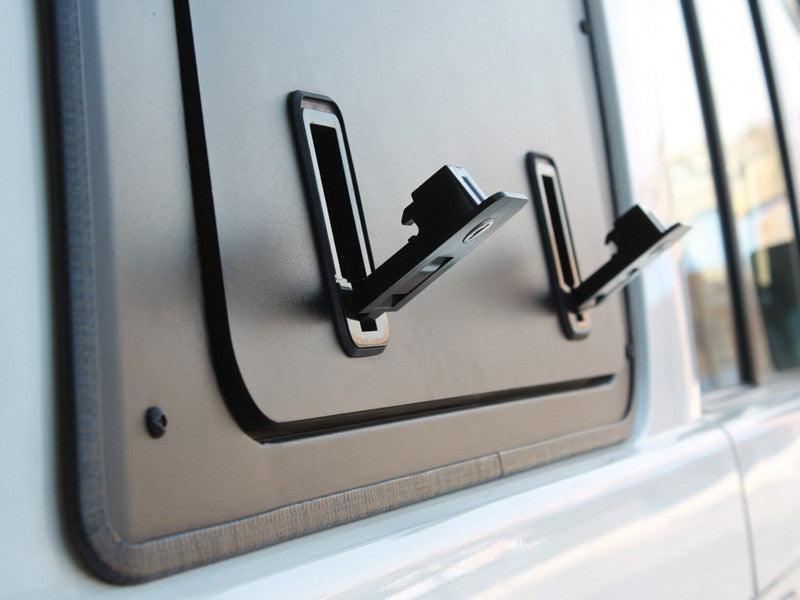 Toyota Land Cruiser 76 Gullwing Window / Right Hand Side Aluminium - by Front Runner - 4X4OC™